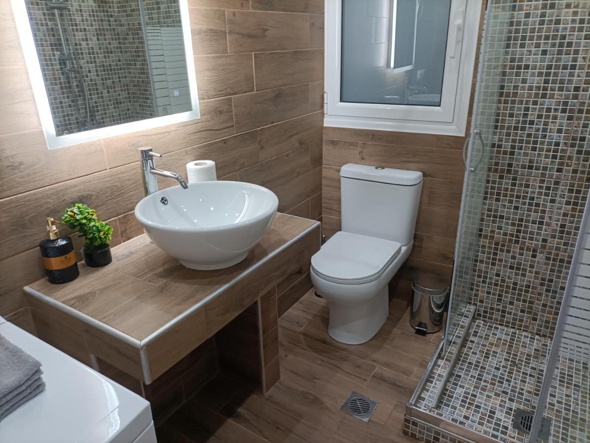 Apartamento Beautiful Pedestrian Atenas Exterior foto